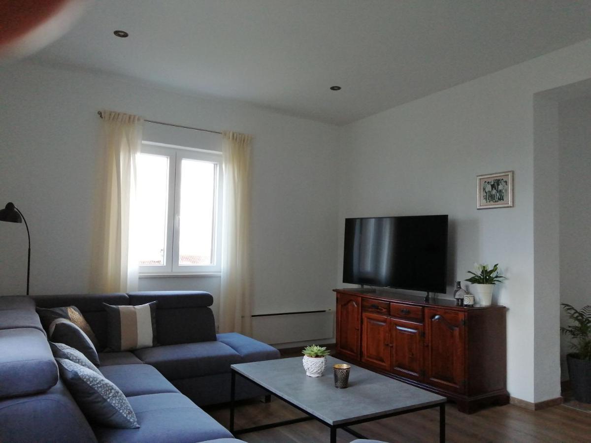 Apartments Jelka 波斯蒂勒 外观 照片